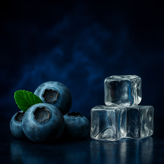 Чорниця та лід поруч із флаконом Admiral Vape Blueberry Ice Bomb — передає прохолоду та фруктову насиченість